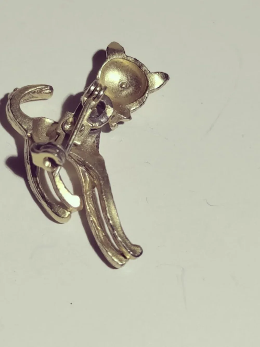 Gold Tone Cat Rhinestone Brooch Pin